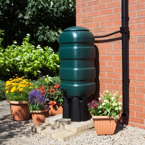 Whitefurze Water Butts & Watering Cans