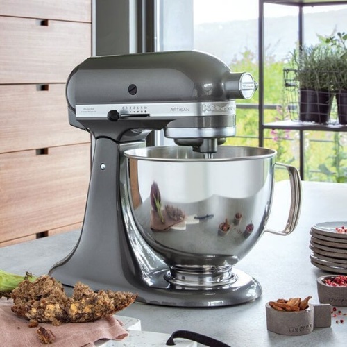 Stand Mixers & Attachments