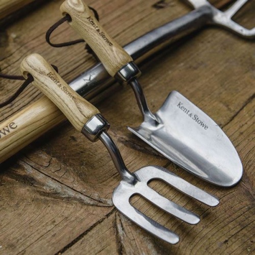 Wrendale Hand Tools