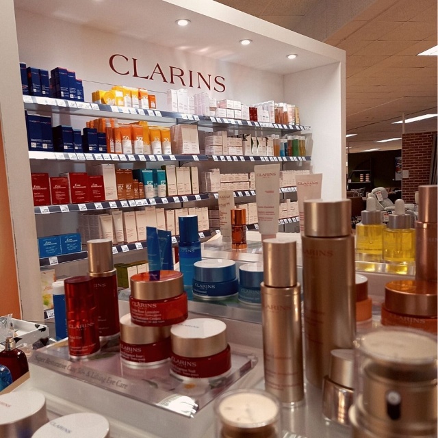 Clarins