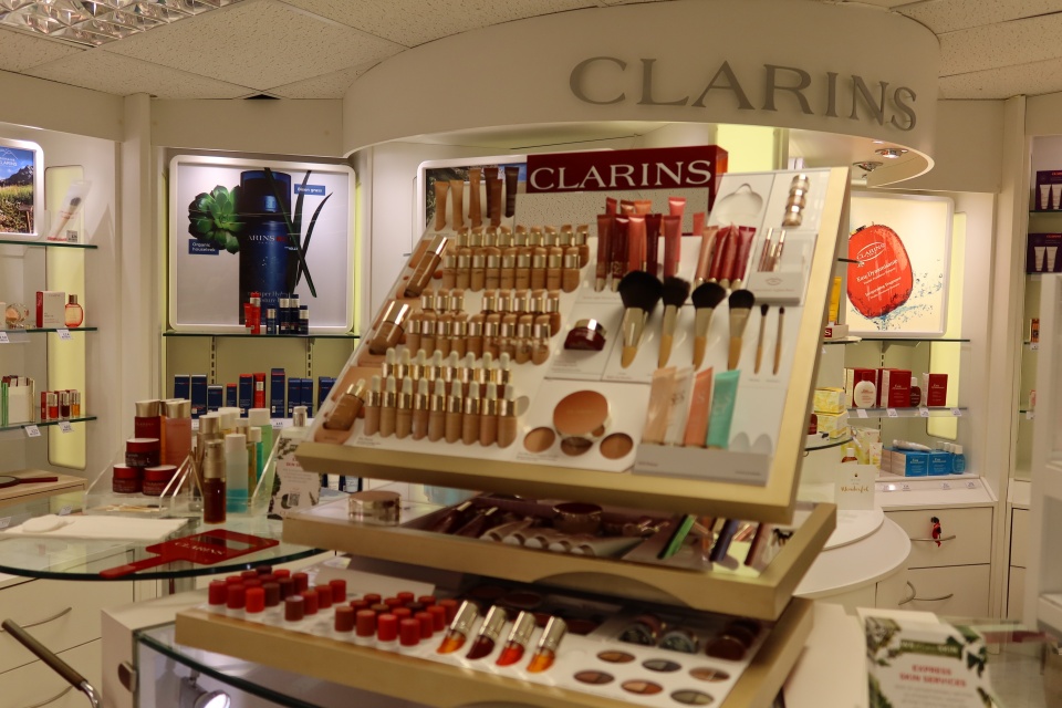 Clarins