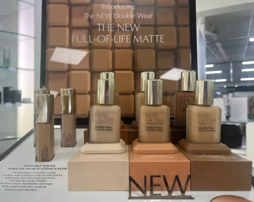 New Estee Lauder Double Wear Foundation