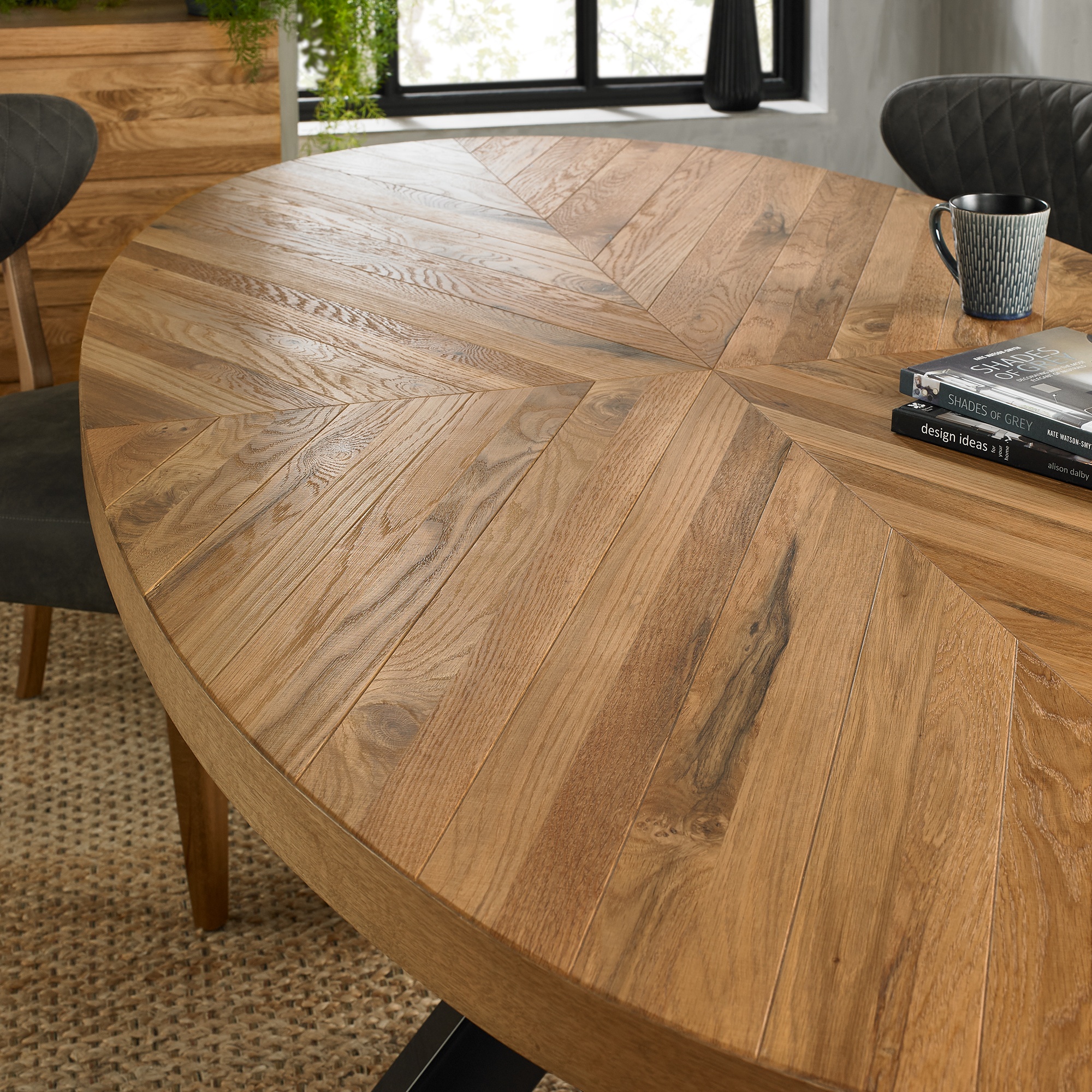 Winnipeg Rustic Oak Circular Dining Table Downtown