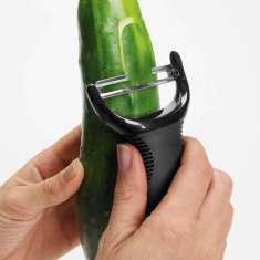 Oxo Good Grips Swivel Peeler