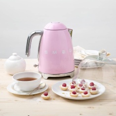 Smeg KLF04PKUK 50's Style Variable Temperature Retro 1.7L Kettle - Pink