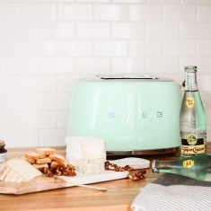 Smeg TSF01PGUK 2 Slice Toaster - Pastel Green