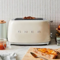 Smeg TSF03CRUK 4 Slice Toaster - Cream