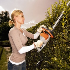Stihl HSE 52 Electric Hedge Trimmer, 50cm/20'