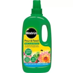 Miracle-Gro Pour & Feed 1L Miracle-Gro Pour & Feed 1L