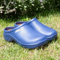 Town & Country Eva Garden Clogs - Navy