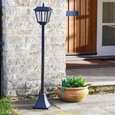 Smart Solar Metro Lamp Post 20L