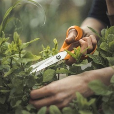 Fiskars Classic Garden Scissors 21cm