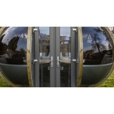 Ornate Garden Medium Ovalhouse Garden Pod