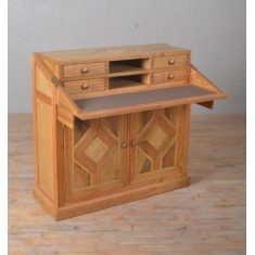 Harlaxton Campaign Desk Harlaxton Campaign Desk
