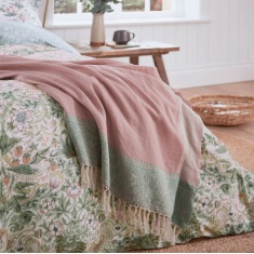 Morris & Co Strawberry Thief Pink Throw