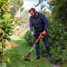 Yard Force - LT C25 - 20V Cordless Grass Trimmer With Battery & Charger