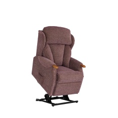 Celebrity Canterbury Petite Rise & Recliner Chair Celebrity Canterbury Petite Rise & Recliner Chair