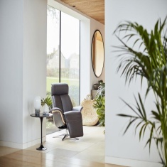 G Plan Ergoform Oslo Power Recliner Chair With Show Wood Panel