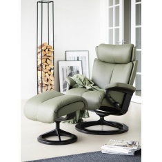 Stressless Magic Chair With Signature Base Stressless Magic Chair With Signature Base