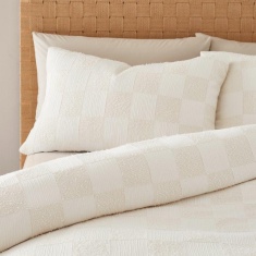 Catherine Lansfield Cosy Checkerboard Boucle Cream Duvet Set