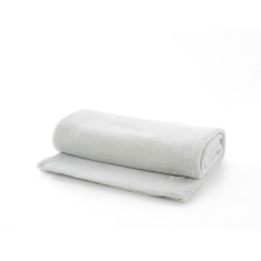 Deyongs Cosy Comforts Fleece Throw - Silver