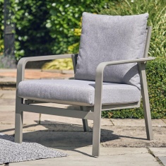 LG Outdoor Capri Lounge Set