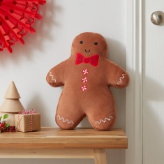 Catherine Lansfield 3D Cushion - Christmas Gingerbread Catherine Lansfield 3D Cushion - Christmas Gingerbread