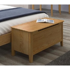 Hardwick Oak Blanket Box Hardwick Oak Blanket Box