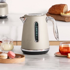 Sage SKE735ALM4GUK1 The Soft Top Luxe Kettle 1.5L - Almond Nougat