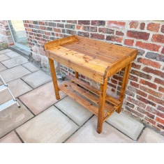 Charles Taylor Deluxe Davenport Potting Table