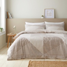 Catherine Lansfield Larsson Geo Duvet Set - Natural Catherine Lansfield Larsson Geo Duvet Set - Natural