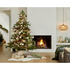Everlands Grandis Fir Christmas Tree