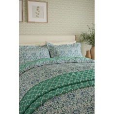 Morris & Co Little Chintz Bedspread - Blue