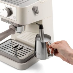 De'Longhi EC260.CR Stilosa Manual Coffee Machine - Cream