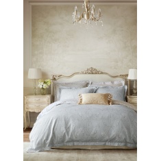 Historic Royal Palaces Tijou Duvet Set - Porcelain Blue