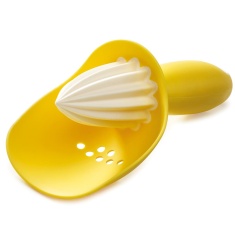 Joseph Joseph Catcher Citrus Reamer - Yellow