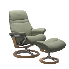 Stressless Sunrise (M) Chair & Stool Set in Paloma Shadow Green Leather with Oak Signature Base