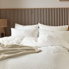 Helena Springfield Calico & Chalk Leaf Sprig Duvet Set - Linen Helena Springfield Calico & Chalk Leaf Sprig Duvet Set - Linen