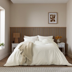 Helena Springfield Calico & Chalk Leaf Sprig Duvet Set - Linen Helena Springfield Calico & Chalk Leaf Sprig Duvet Set - Linen