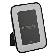 Impressions Black Oval Corner Photo Frame 4x6in