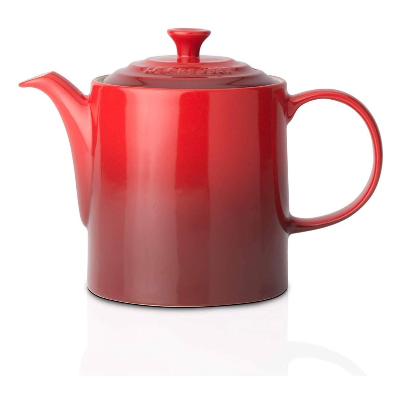 Le Creuset Grand Teapot Cerise