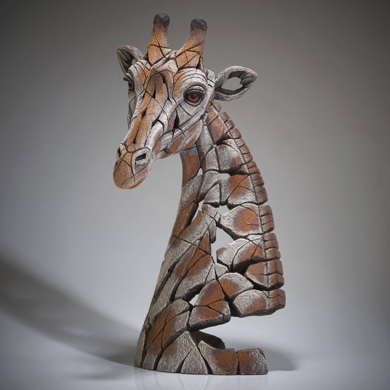 Edge Sculptures Giraffe Bust