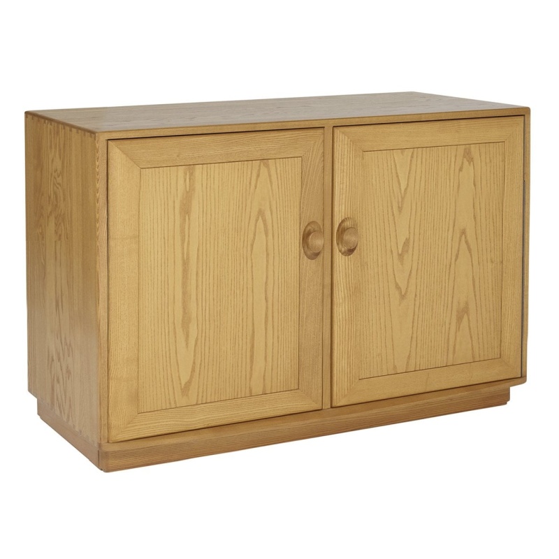 Ercol Windsor 2 Door Cabinet
