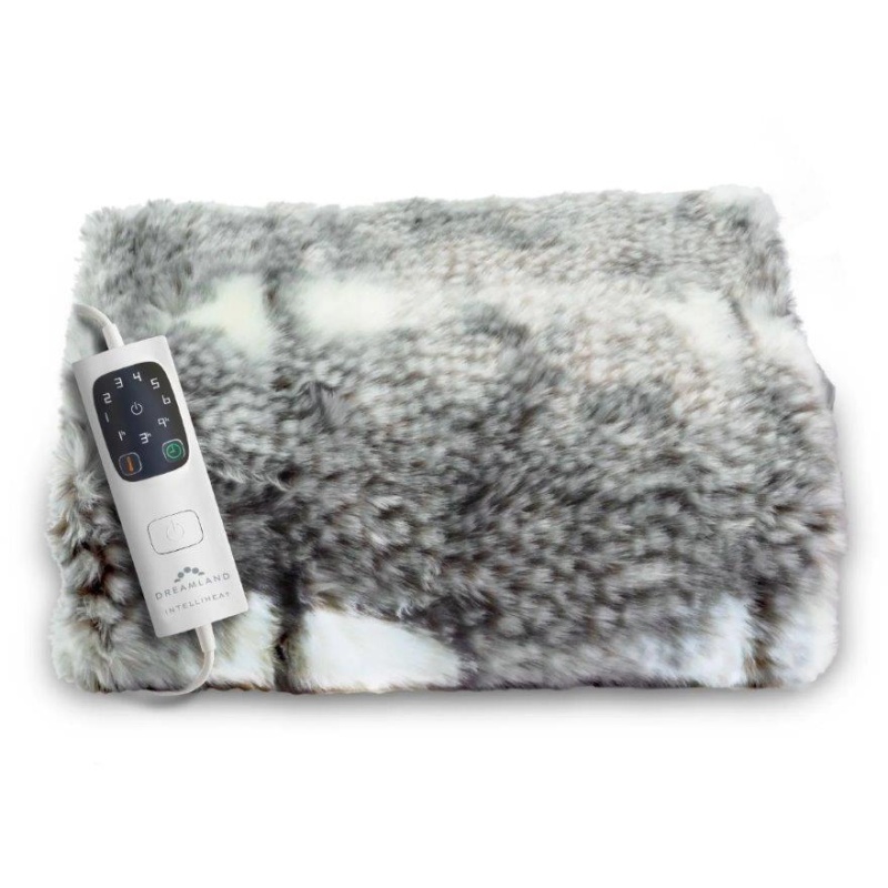 Dreamland relaxwell deluxe faux fur heated throw 2025