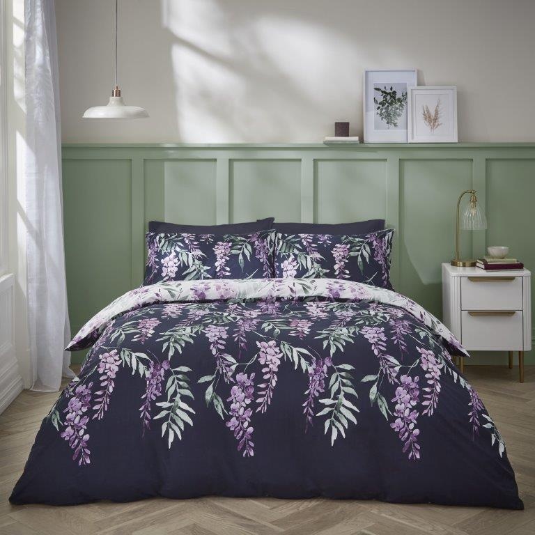 B&Q - Bedding Wisteria Duvet Cover Set With Pillowcases White / Navy - Image 6
