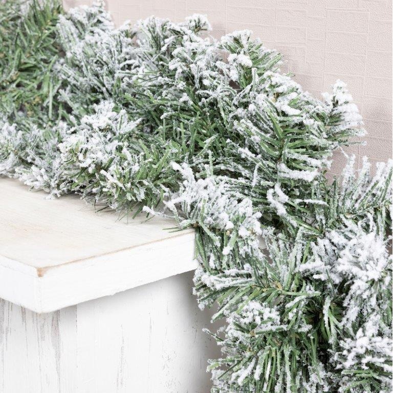 Imperial Pine Snowy Garland 270cm