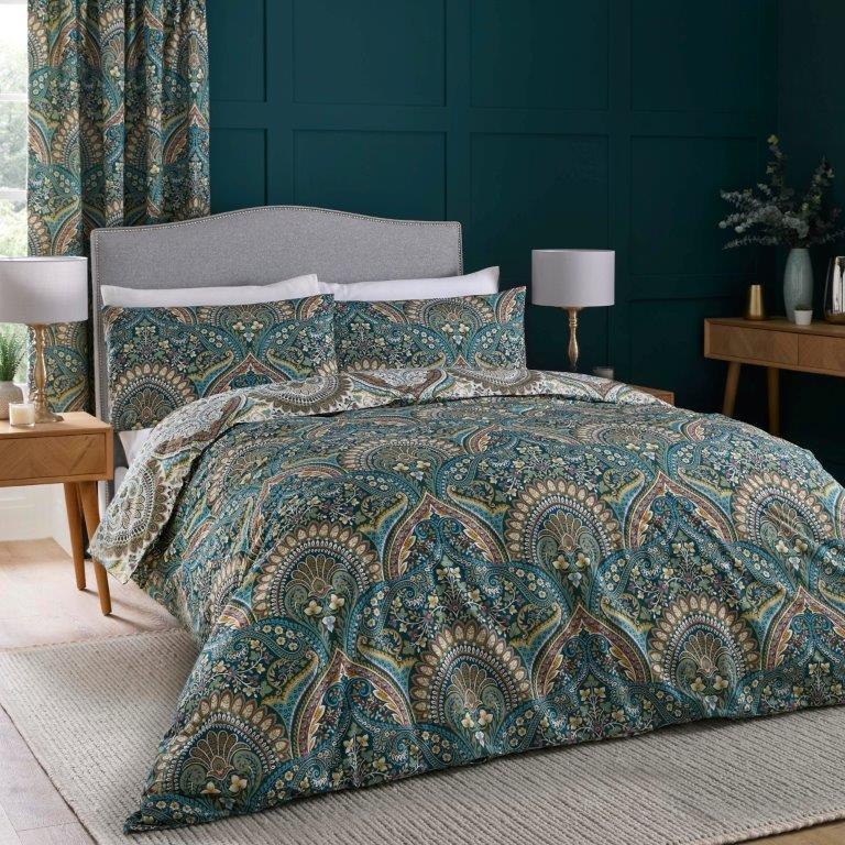 Dreams And Drapes White Design Palais Reversible Teal Duvet Set - Single