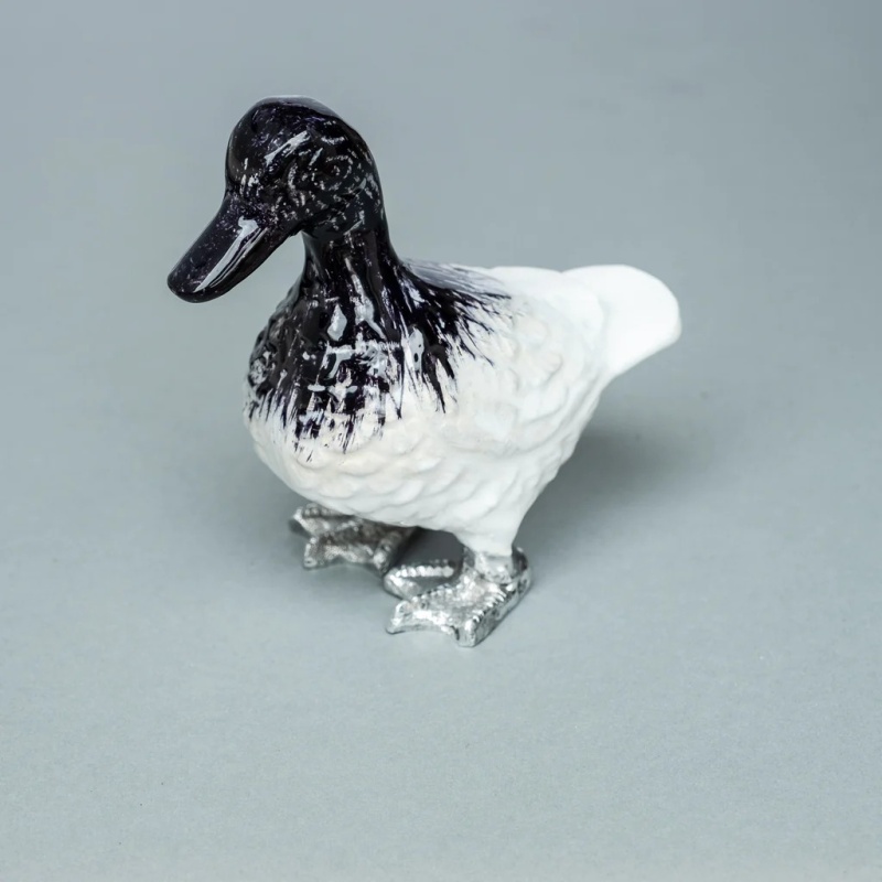 Tilnar Art Brushed White Duck - Large