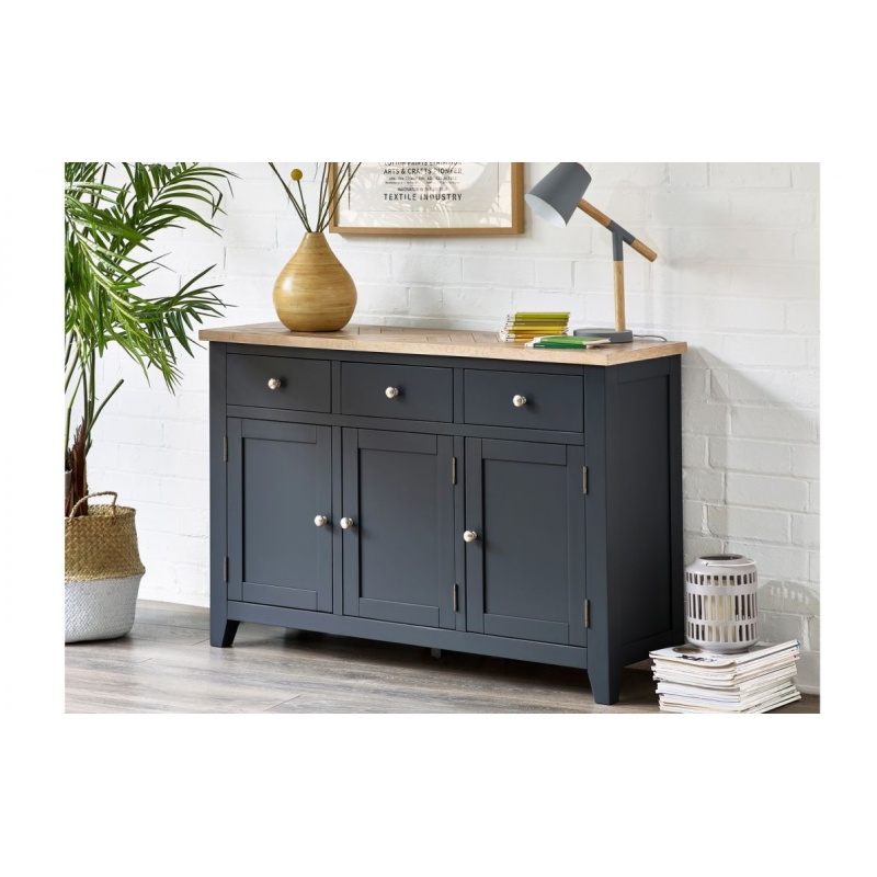 Julian Bowen Bordeaux/Dark/Grey Sideboard