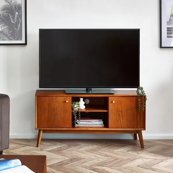 Julian Bowen Golden/Gold Lowry Media Unit
